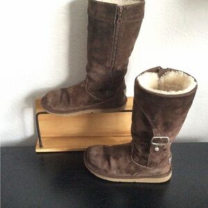 UGG Tan Suede Boots with Cream Fur Lining